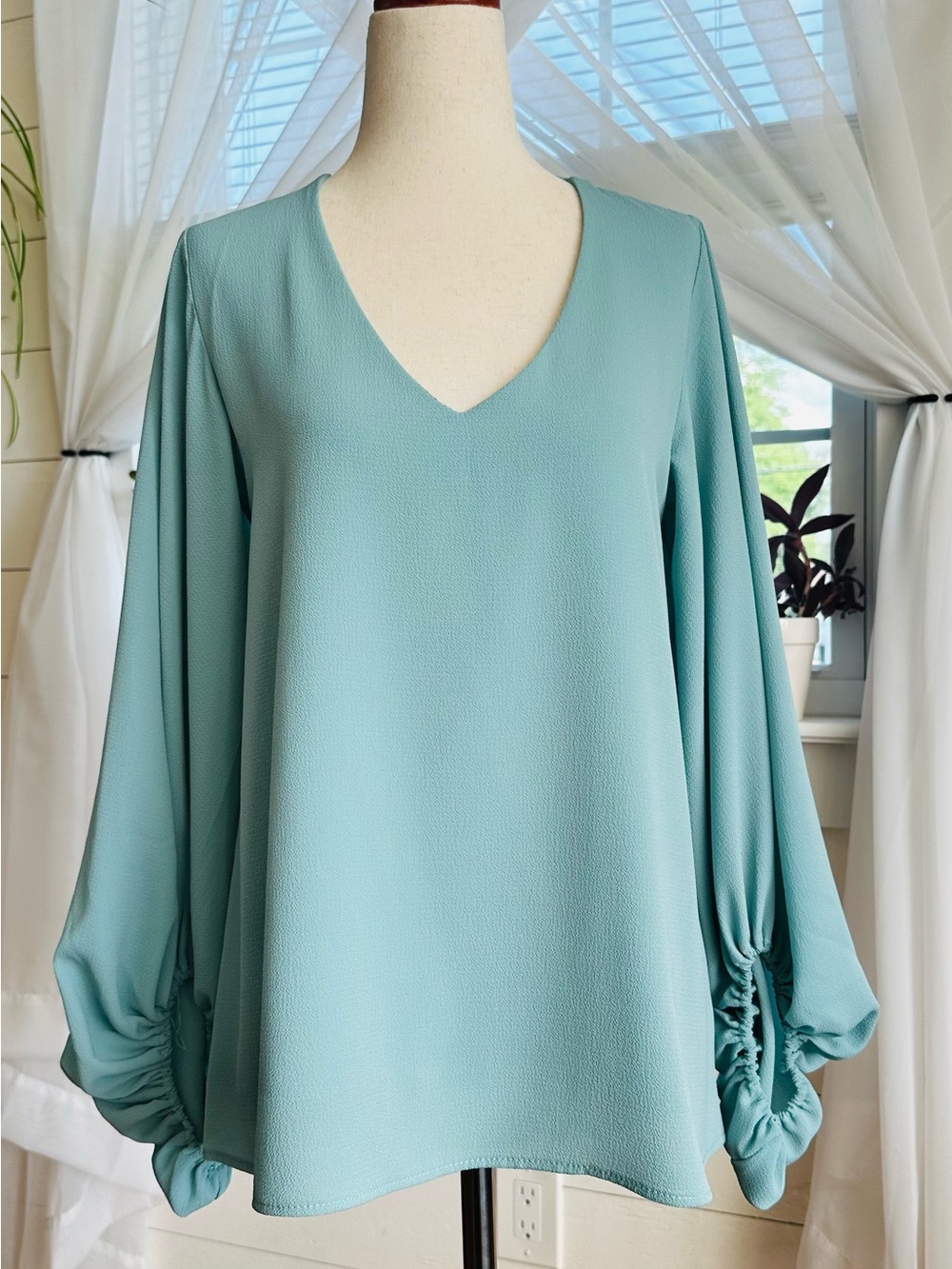 VICI Collection "Bells Will Be Ringing" Balloon Sleeve Blouse Sage/mint green